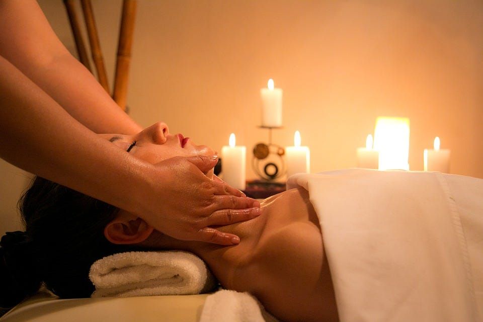 wax provides grip beneficial for deep tissue massage.
