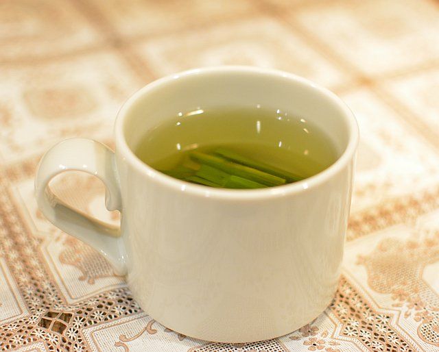 a cup of fresh lemongrass tea