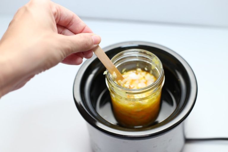 Can You Melt Wax In A Mason Jar?