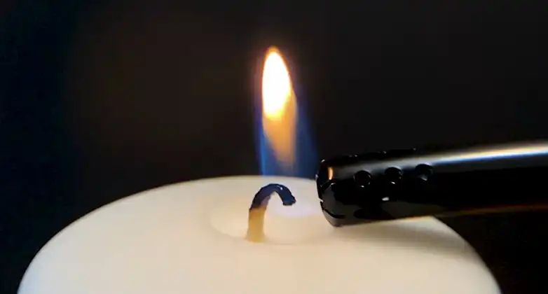 candle flames can burn between 1500-2000°f depending on the wax type.