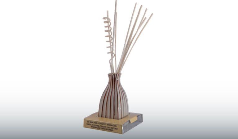How Do Wood Stick Diffusers Work?