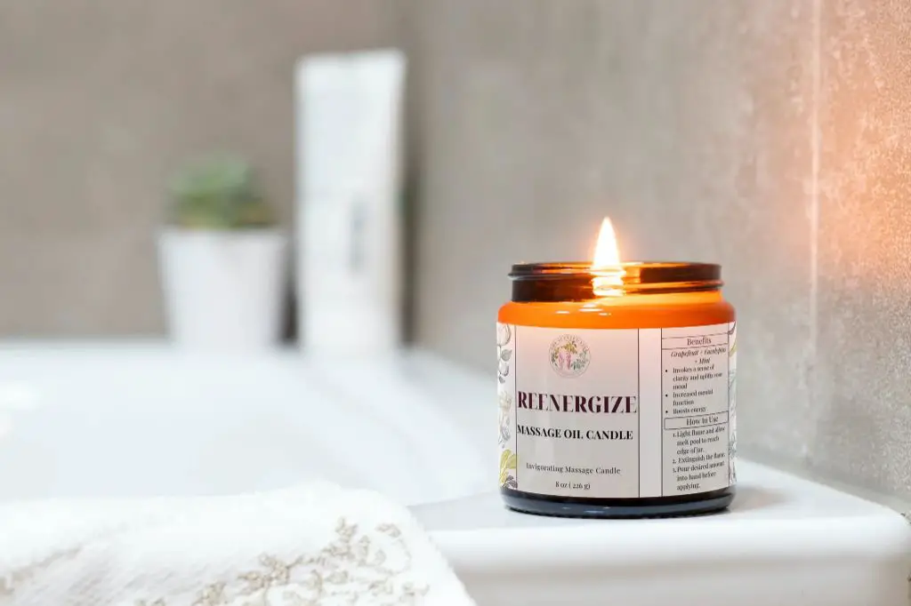 eucalyptus and spearmint oils create an invigorating candle scent