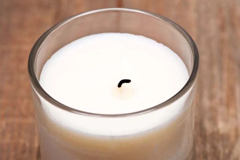 golden wax 464 is commonly used in candle making due to its smooth, opaque finish and ability to anchor scents.