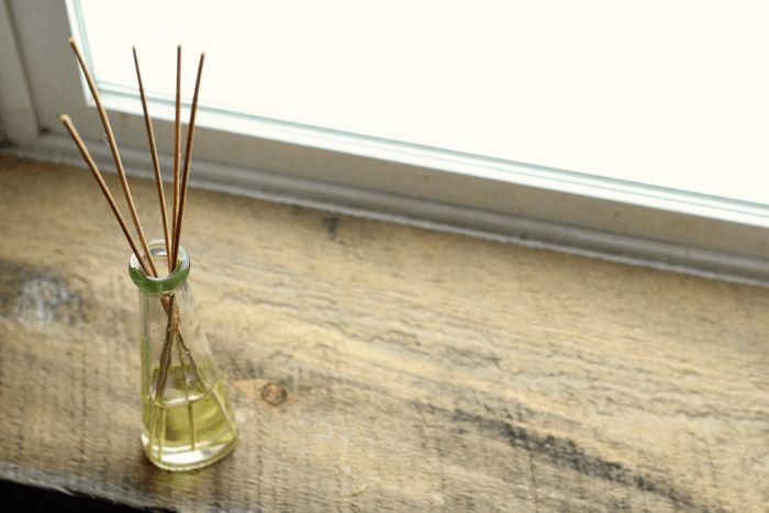 What Are The Sticks For In A Diffuser?