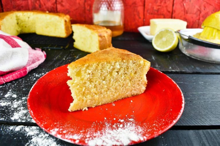How Many Calories In A Iced Lemon Pound Cake?