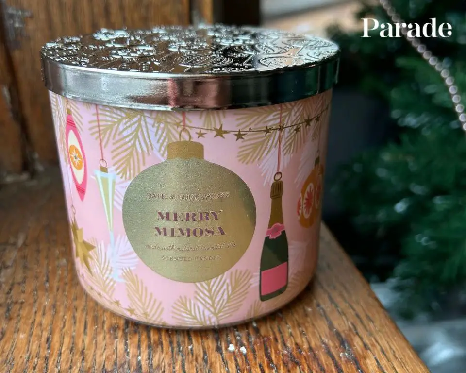 merry mimosa candle with fruity, floral scent perfect for the holidays