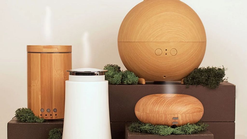 popular essential oil diffuser types include ultrasonic, nebulizing, evaporative, and heat diffusers.