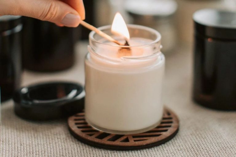 Do Candles Go Out When They Run Out Of Wax?