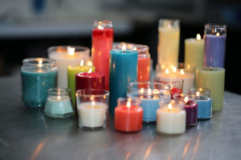 What Are The Best Candle Wicks To Use?