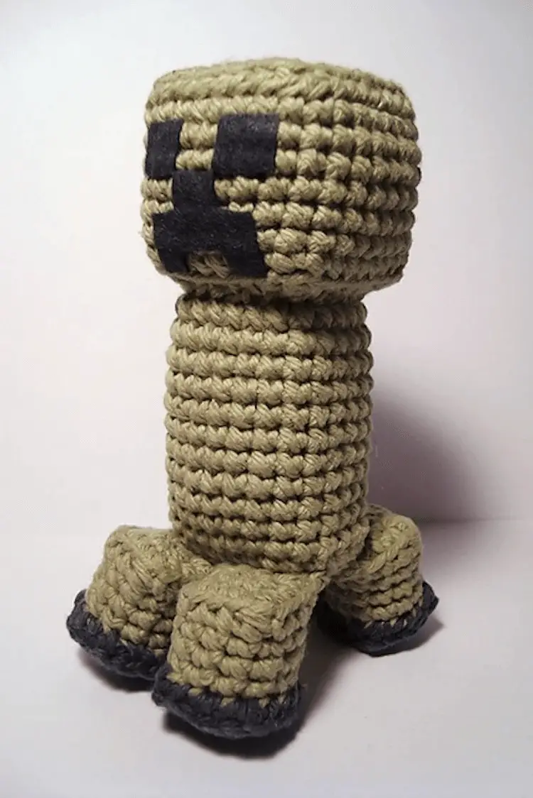 Minecraft Crochet Patterns For Your Inner Architect
