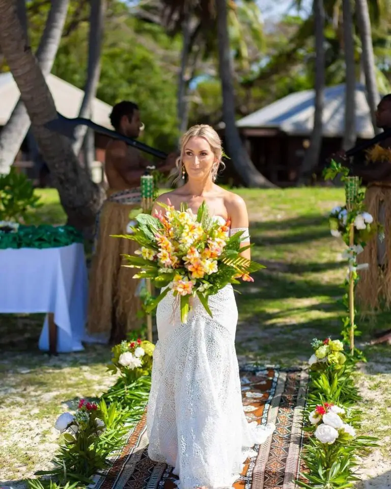 13 Tropical Venues In Fiji To Consider For Your Beachfront Destination Wedding