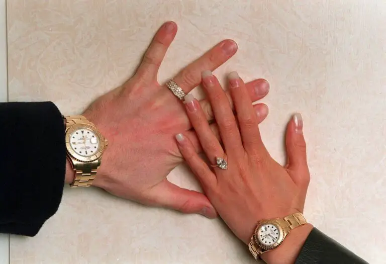 Lets Take A Look At Victoria Beckhams 15 Sparkling Engagement Rings