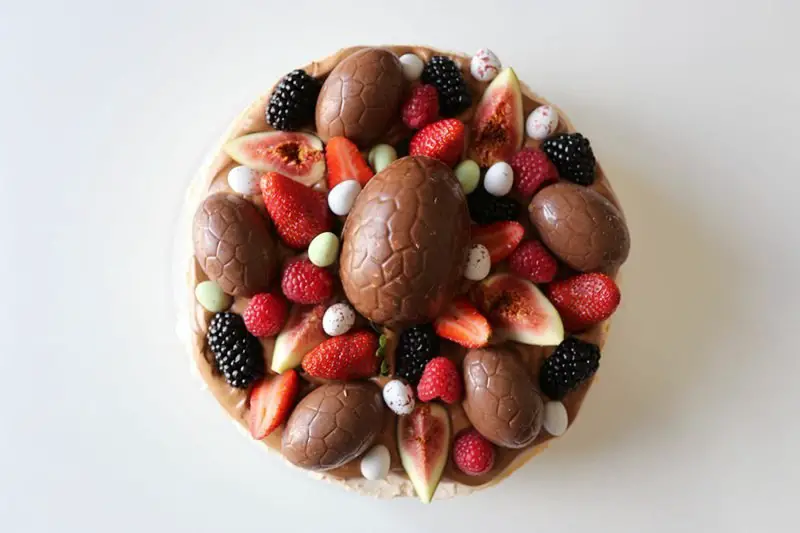 Easter Berry Chocolate Pavlova