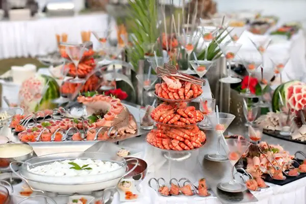 4 .Seafood station