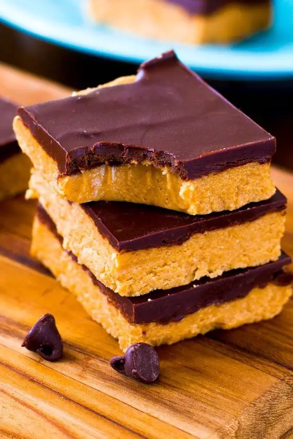 No-Bake Chocolate Peanut Butter Bars