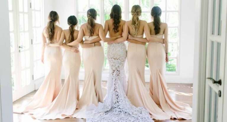 The 7 Steps To The Ultimate Bridesmaid Instagram Photo