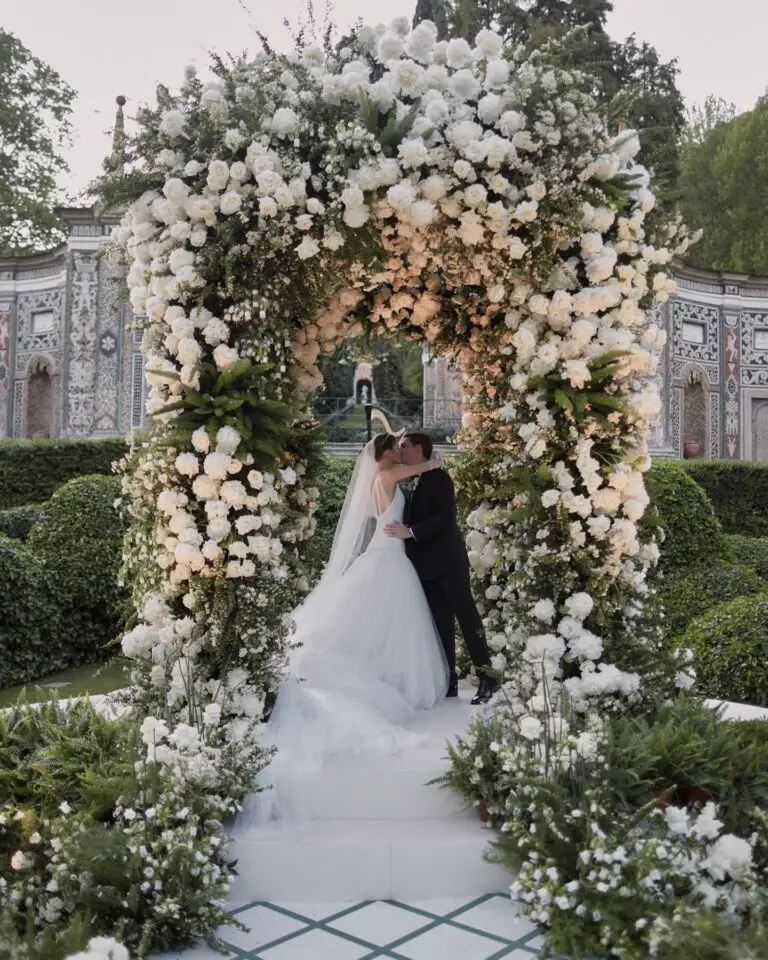 Model Valery Kaufman Marries Dimitri Varsano In An Enchanting Lake Como Wedding