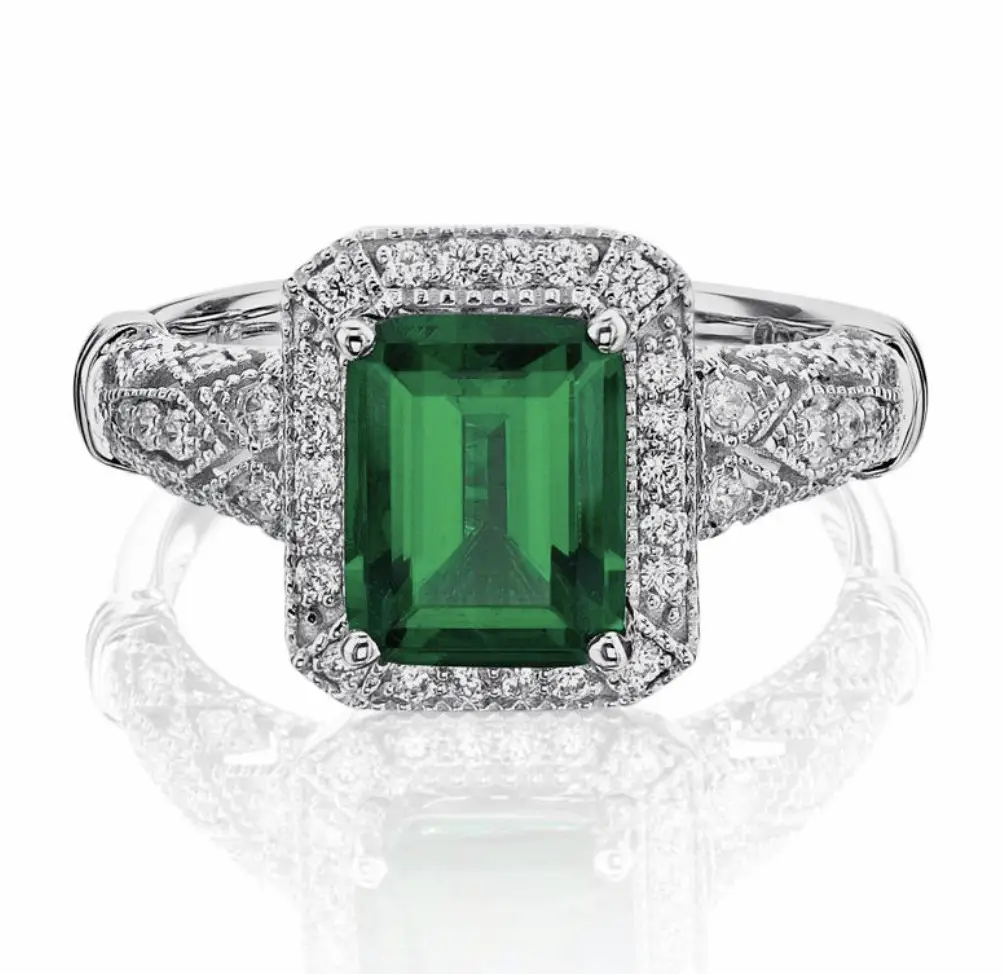 Emerald Cut Vintage Style Ring (White Gold)