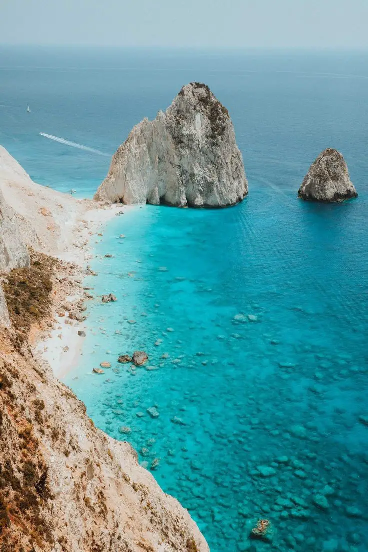 Zakynthos – Exotic Beaches and Turquoise Waters