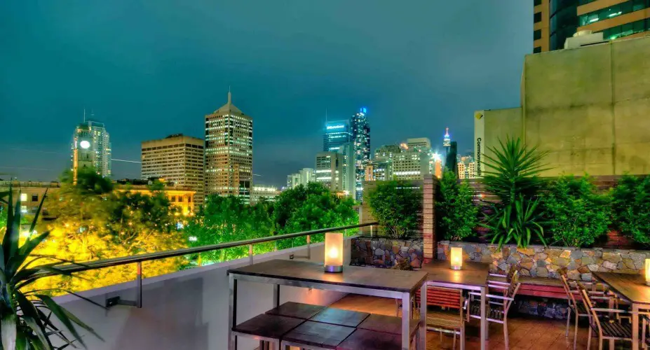 Aurora Hotel Rooftop Beer Garden, Surry Hills