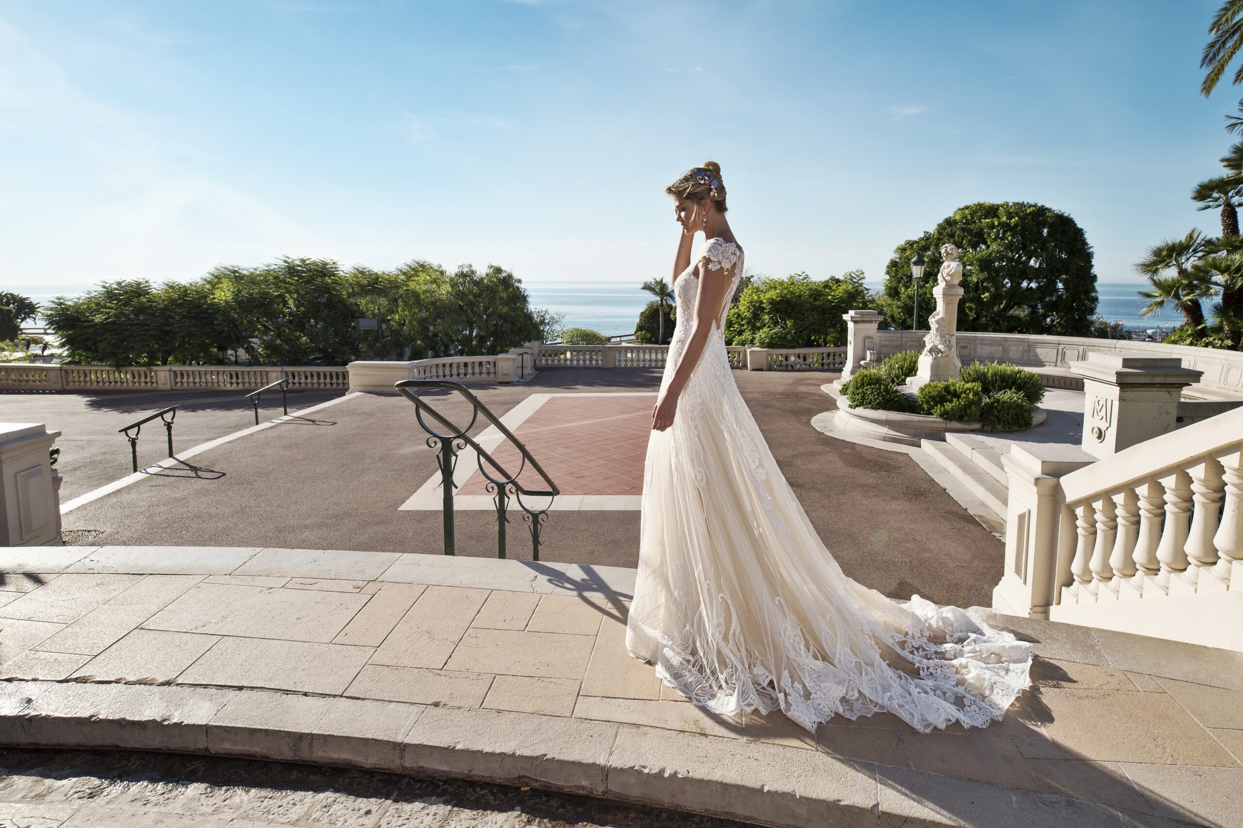 The BEA A-line gown with embroidered lace and tulle