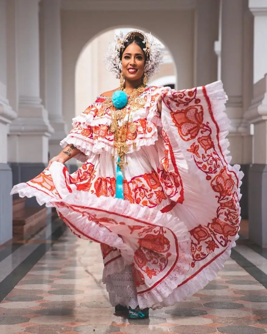 Peru: The Peruvian Polleras